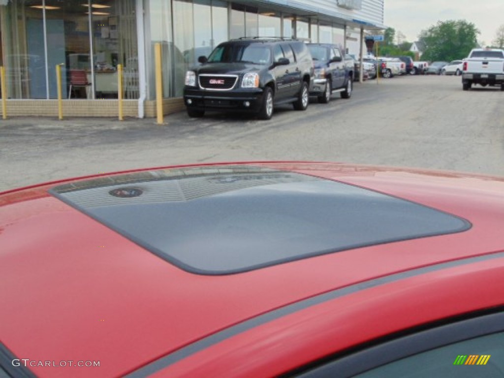 2012 Cruze LT/RS - Victory Red / Jet Black/Sport Red photo #5