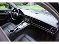 Basalt Black Metallic - Panamera 4 Photo No. 19