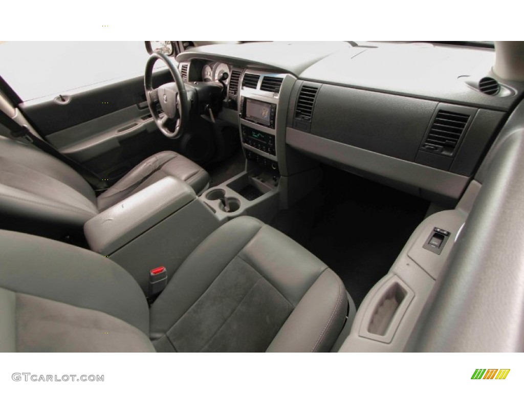 2008 Durango Limited 4x4 - Brilliant Black / Khaki Two-Tone photo #14