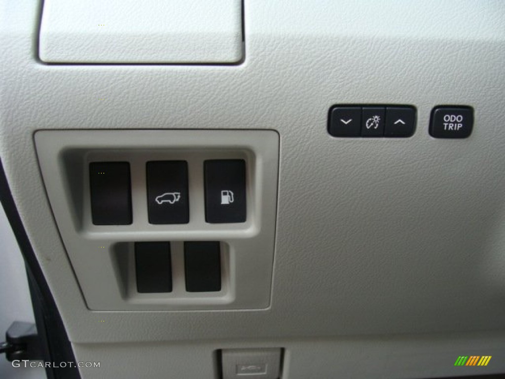 2012 RX 350 AWD - Cerulean Blue Metallic / Light Gray photo #12
