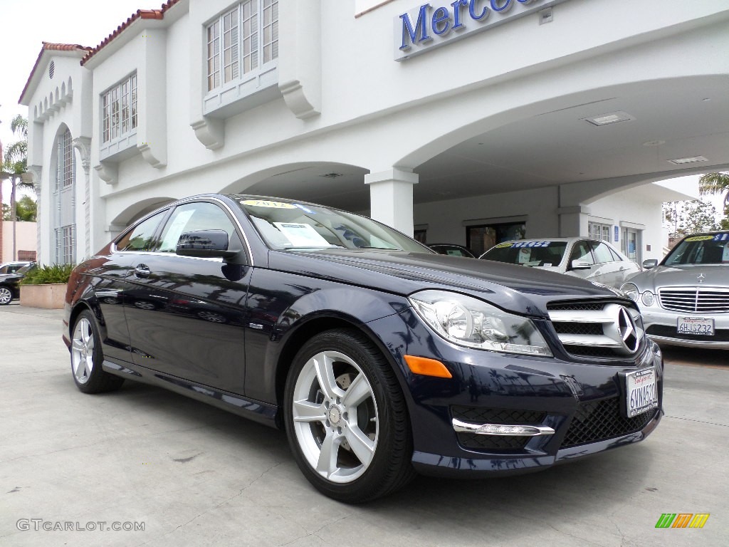 Lunar Blue Metallic Mercedes-Benz C