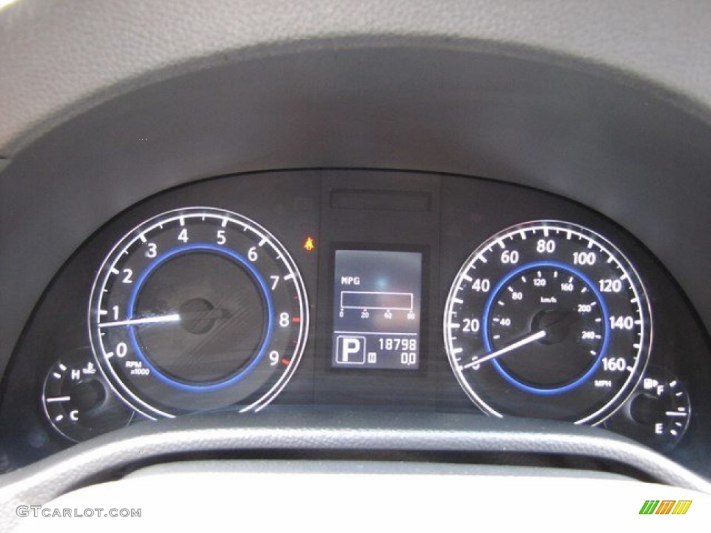 2013 Infiniti G IPL G Convertible Gauges Photo #93828328