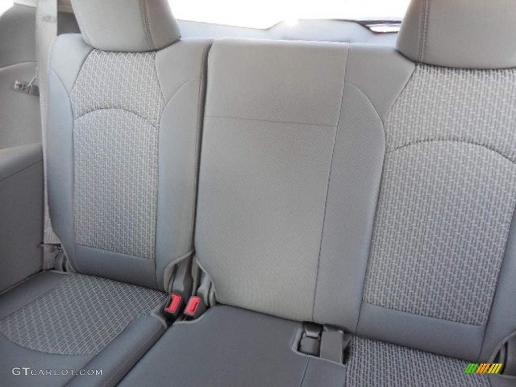 2010 Traverse LT - Dark Cherry Metallic / Dark Gray/Light Gray photo #6