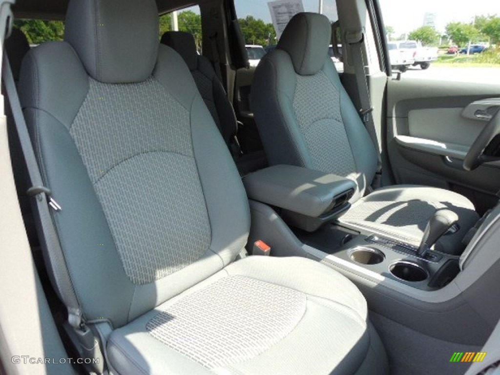 2010 Traverse LT - Dark Cherry Metallic / Dark Gray/Light Gray photo #14