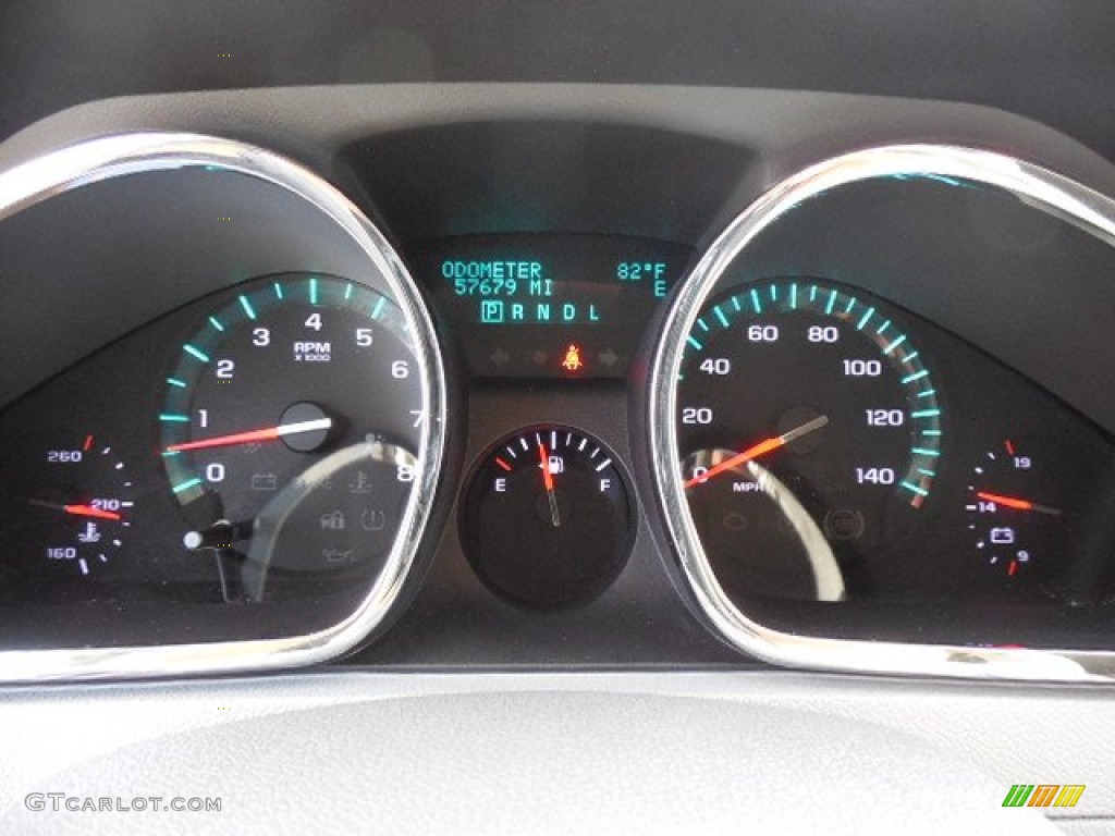 2010 Traverse LT - Dark Cherry Metallic / Dark Gray/Light Gray photo #20