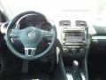 United Gray Metallic - Golf 4 Door Photo No. 15
