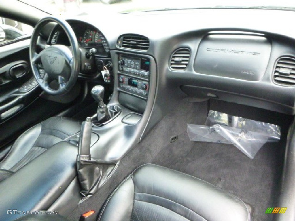 2004 Chevrolet Corvette Coupe Dashboard Photos