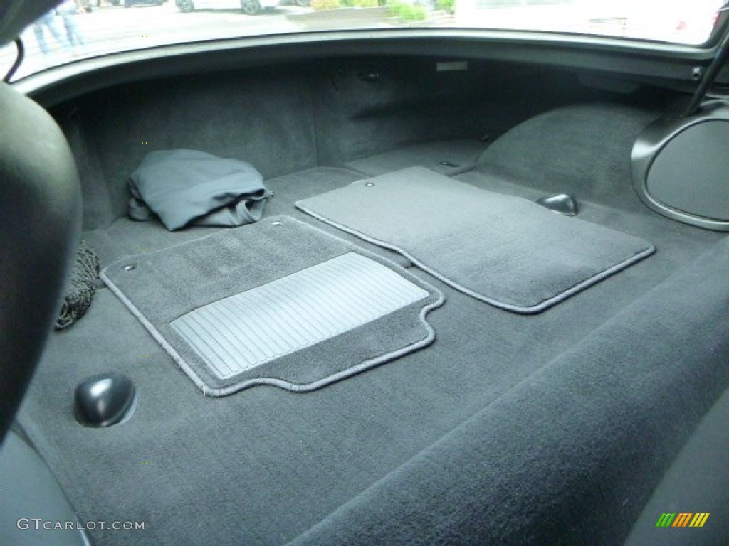 2004 Chevrolet Corvette Coupe Trunk Photos