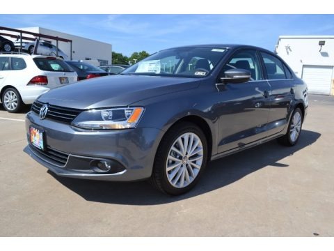 2014 Volkswagen Jetta SEL Sedan Data, Info and Specs