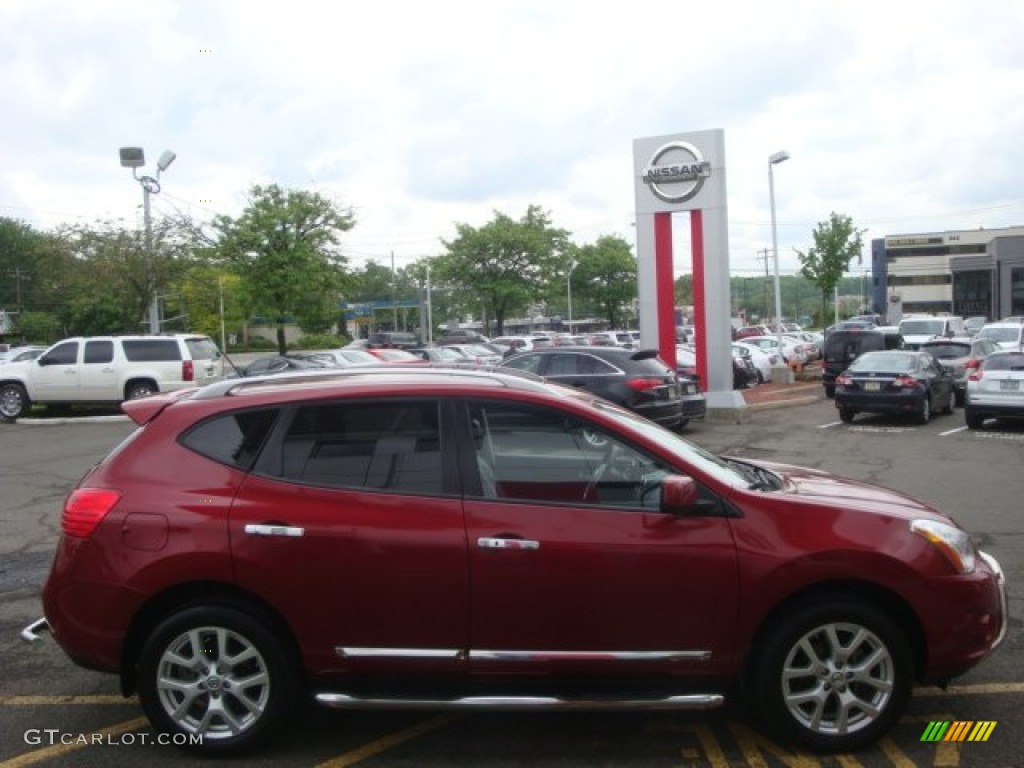 2012 Rogue SL AWD - Cayenne Red / Black photo #4