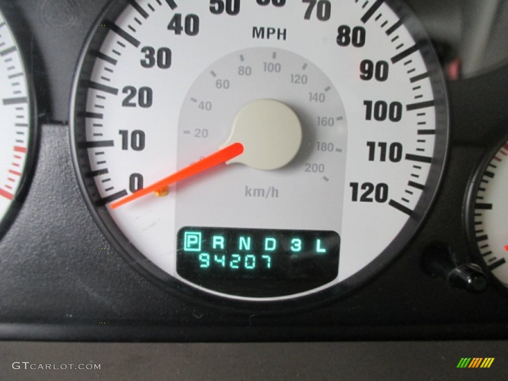 2005 Stratus SXT Sedan - Bright Silver Metallic / Dark Slate Gray photo #13