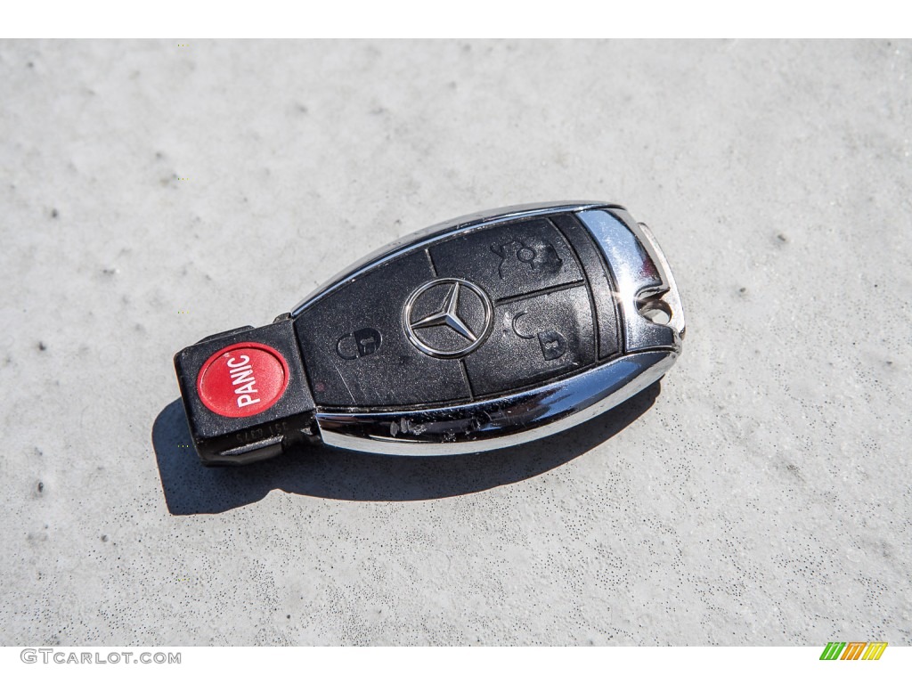 2007 Mercedes-Benz E 350 Sedan Keys Photos