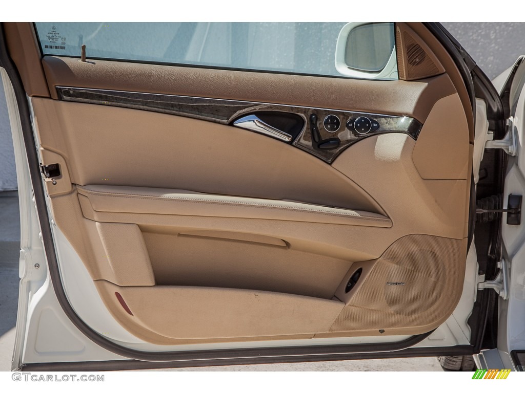 2007 Mercedes-Benz E 350 Sedan Black/Sahara Beige Door Panel Photo #93844021