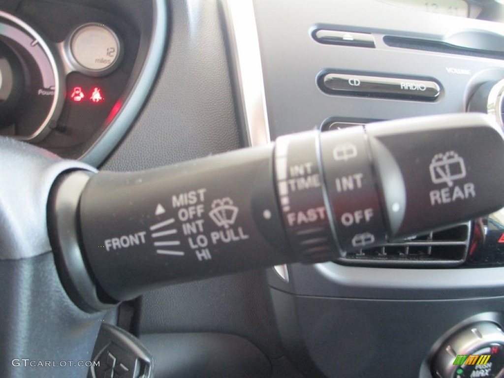2014 Mitsubishi i-MiEV ES Controls Photo #93856846