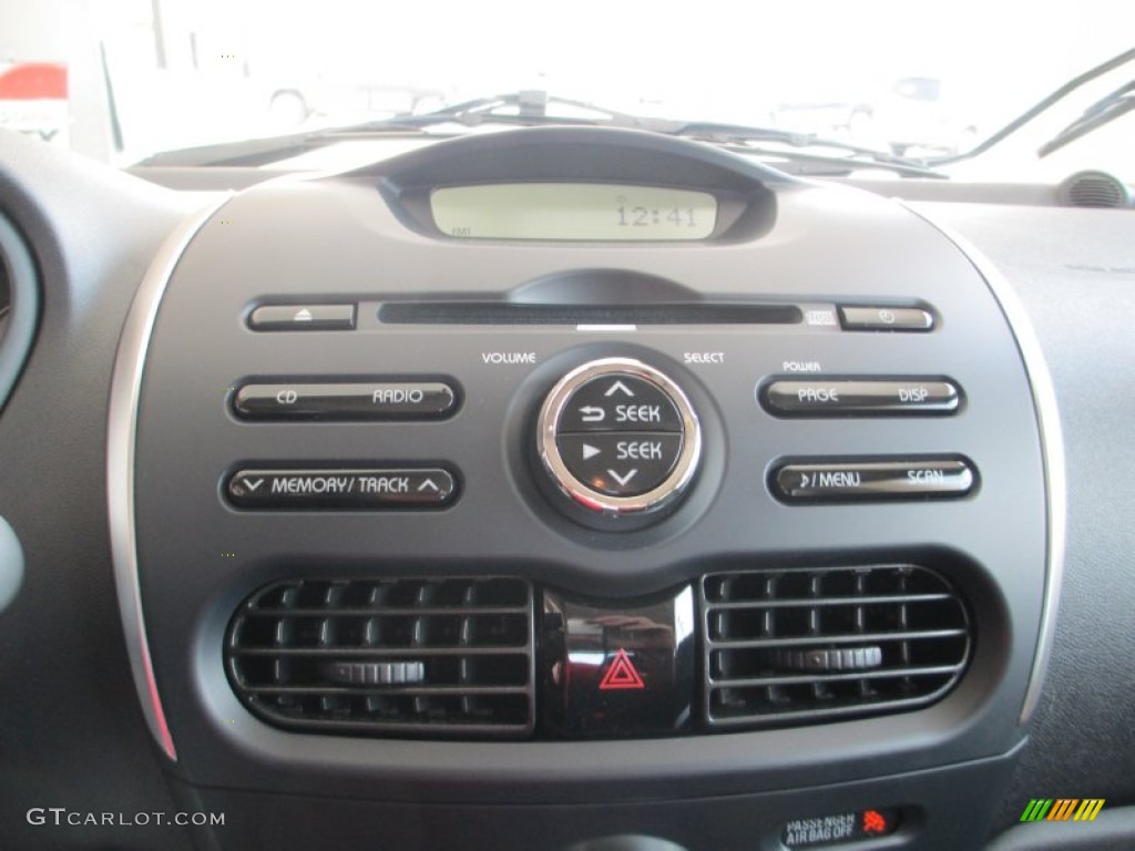 2014 Mitsubishi i-MiEV ES Controls Photo #93856852
