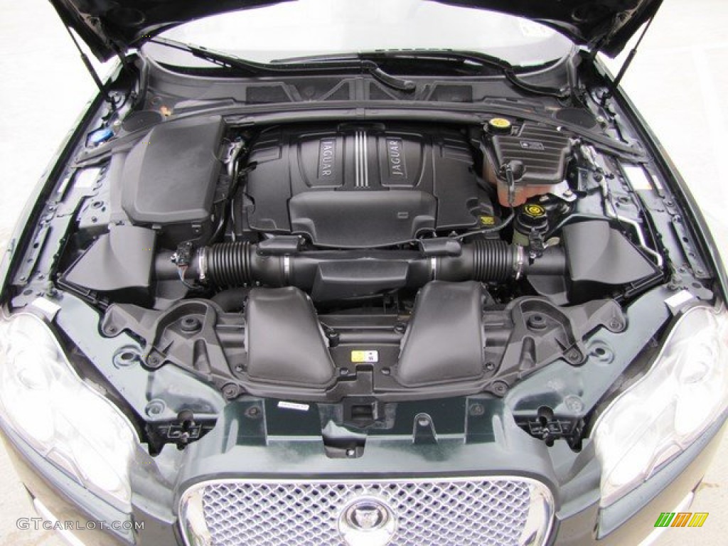 2011 Jaguar XF Premium Sport Sedan Engine Photos