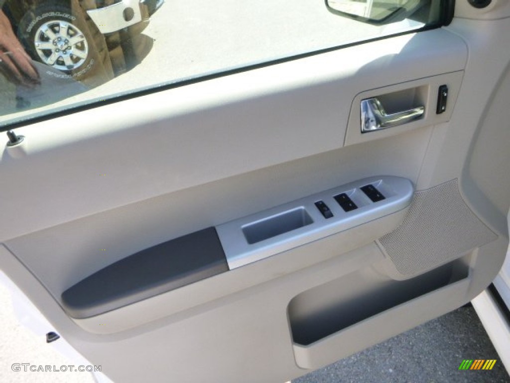 2008 Mariner V6 4WD - Oxford White / Stone photo #19