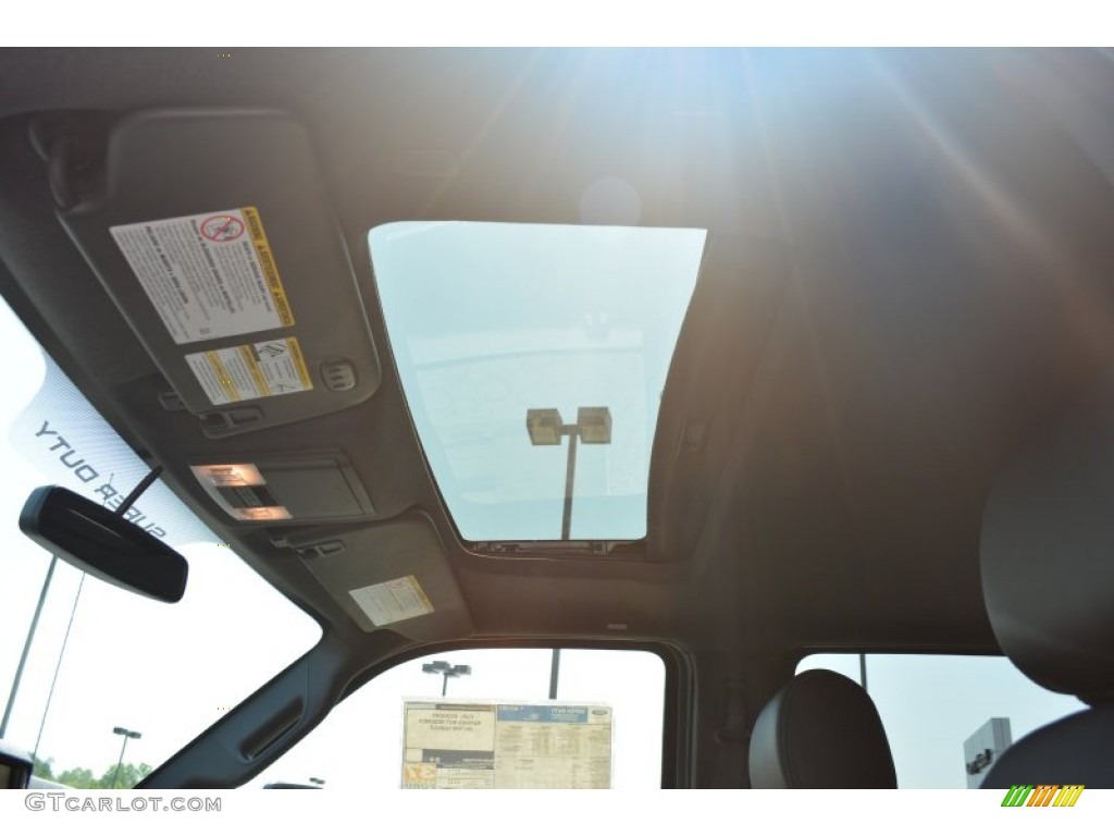 2015 F250 Super Duty Lariat Crew Cab 4x4 - Magnetic / Black photo #16