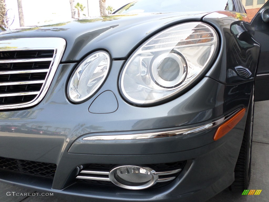 2007 E 550 Sedan - Flint Grey Metallic / Black photo #22