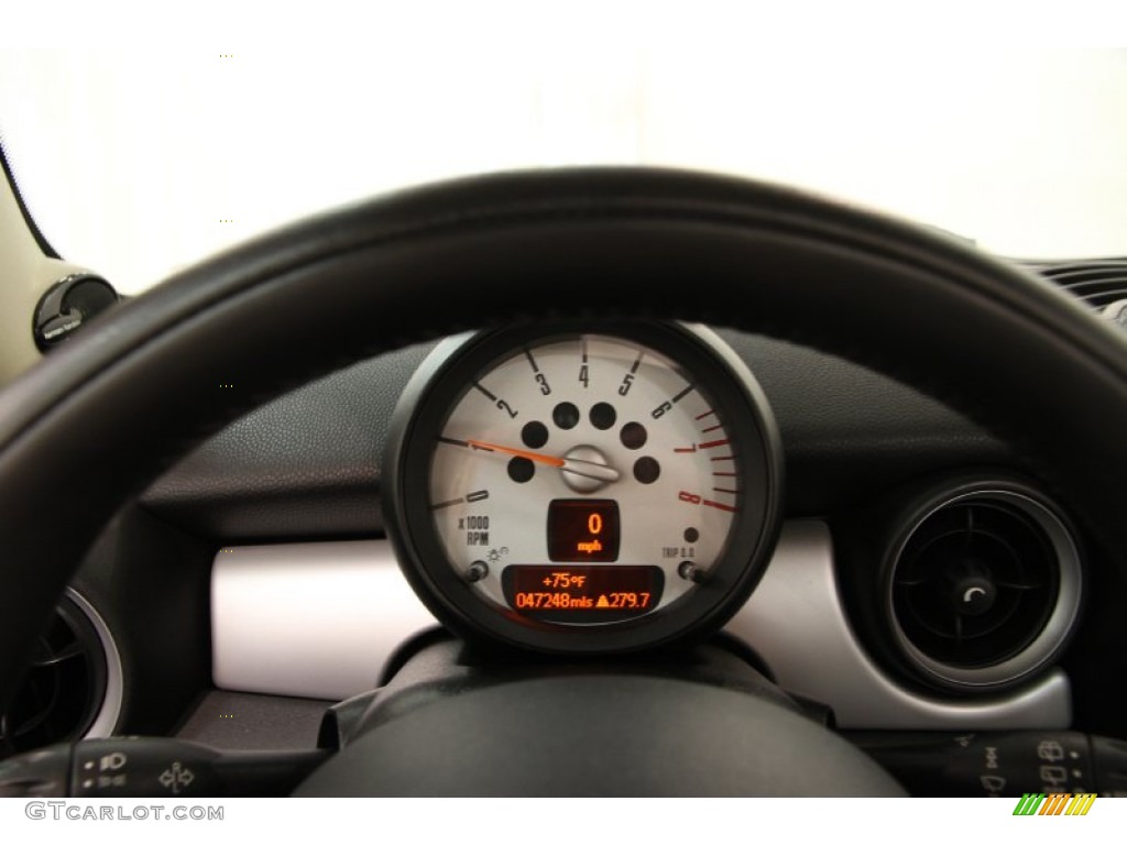 2011 Cooper Hardtop - Spice Orange Metallic / Carbon Black photo #8