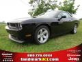 Black - Challenger SXT Photo No. 1