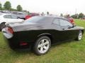 Black - Challenger SXT Photo No. 3