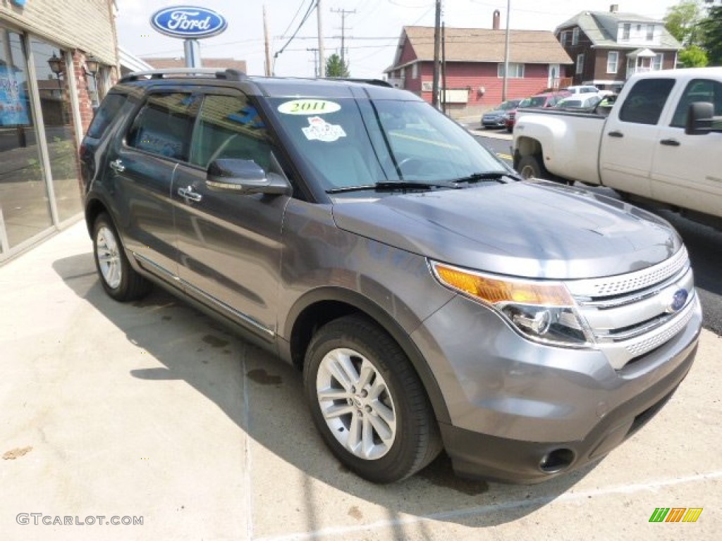 2011 Explorer XLT 4WD - Sterling Grey Metallic / Medium Light Stone photo #3