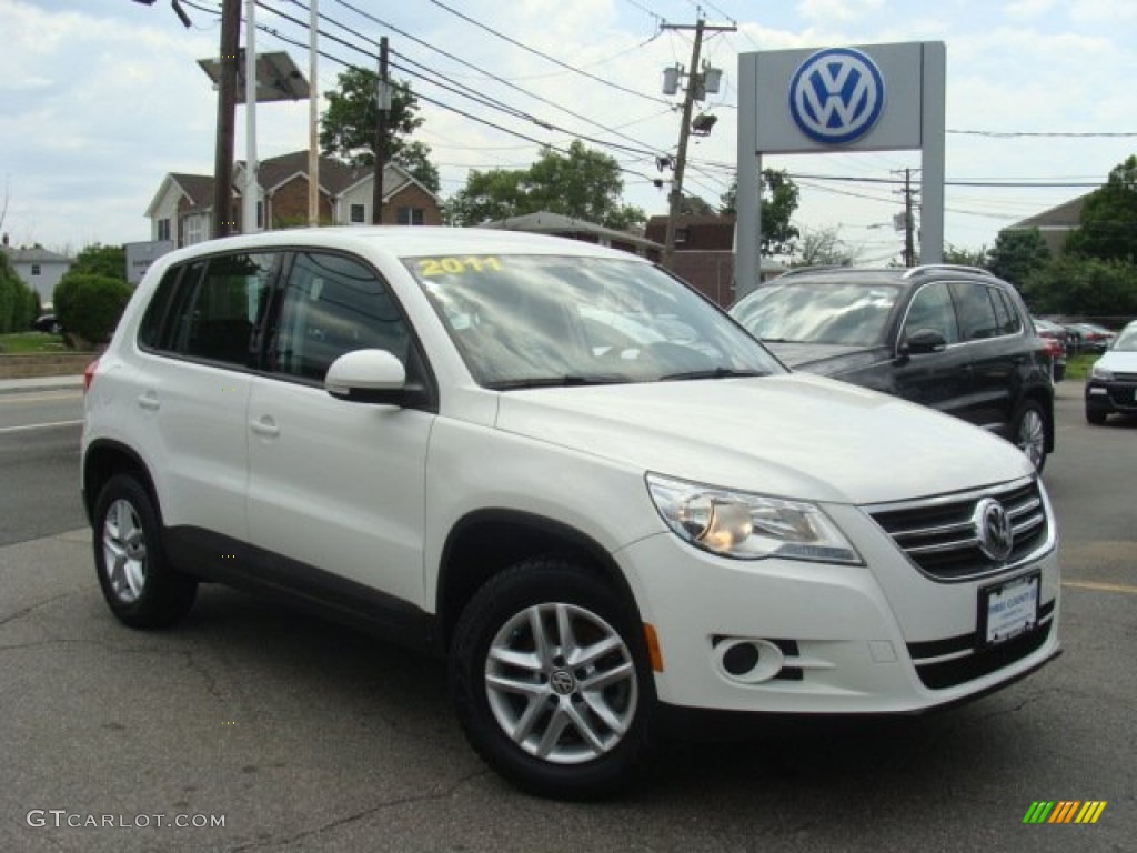 2011 Tiguan S - Candy White / Charcoal photo #1