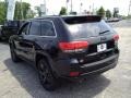 Brilliant Black Crystal Pearl - Grand Cherokee Laredo 4x4 Photo No. 4