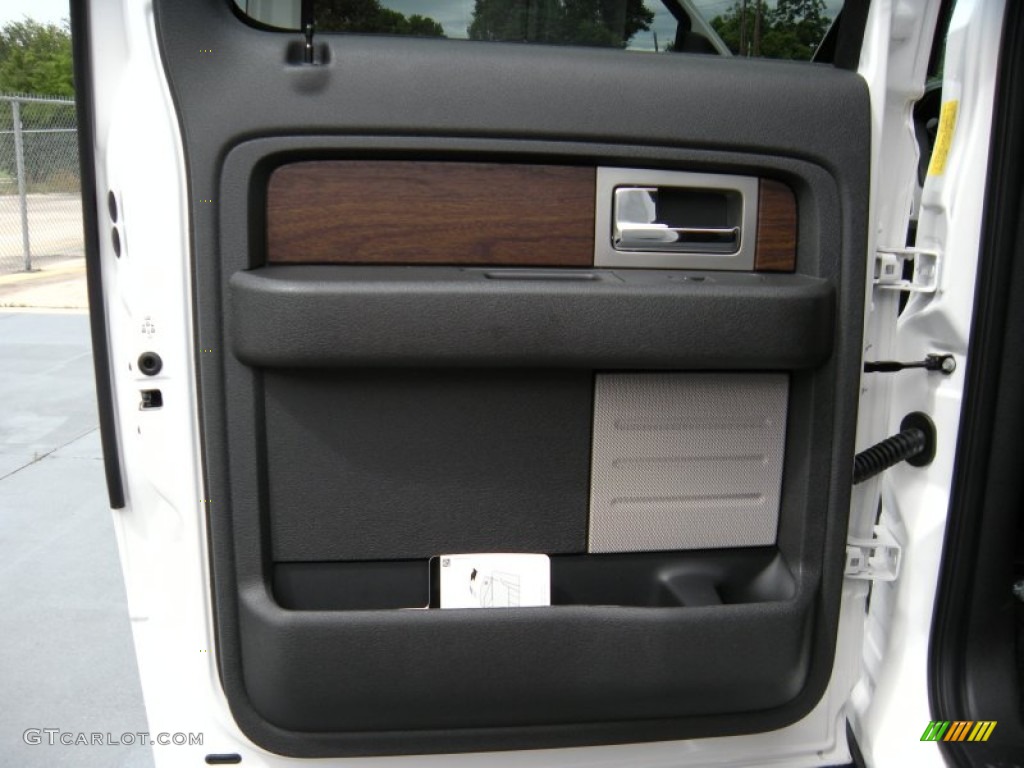 2014 F150 Lariat SuperCrew 4x4 - White Platinum / Black photo #22