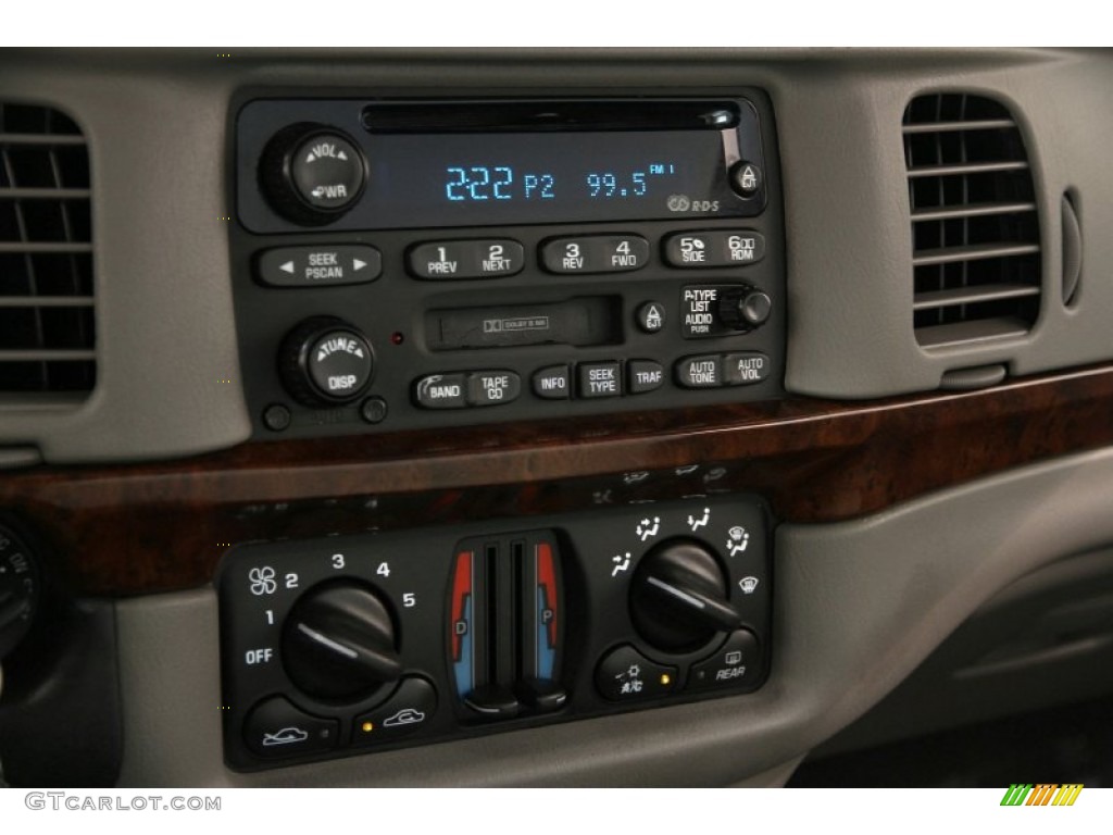 2002 Chevrolet Impala LS Controls Photo #93892411