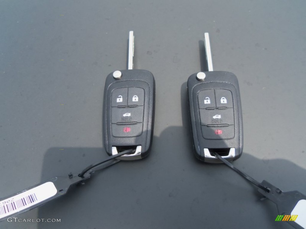 2014 Chevrolet Camaro SS Coupe Keys Photos