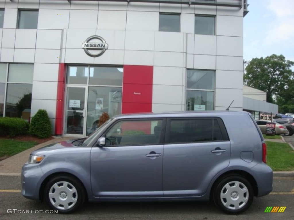 2012 xB  - Stingray Metallic / Dark Gray photo #8