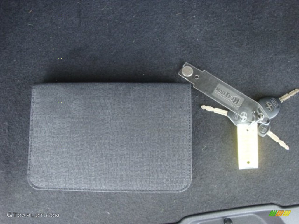 2012 xB  - Stingray Metallic / Dark Gray photo #21