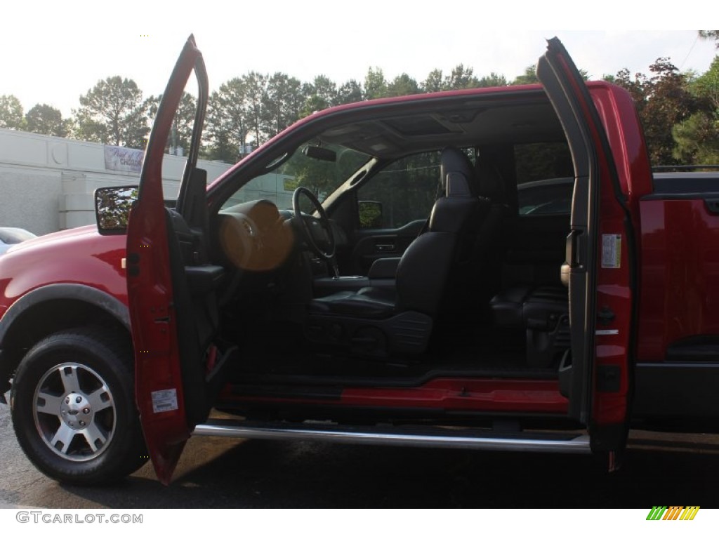 2005 F150 FX4 SuperCab 4x4 - Bright Red / Black photo #25