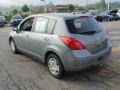 Magnetic Gray Metallic - Versa 1.8 S Hatchback Photo No. 6