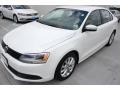 Candy White - Jetta SE Sedan Photo No. 3