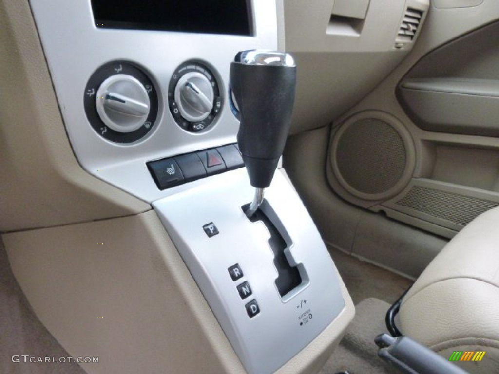 2007 Caliber R/T - Stone White / Pastel Pebble Beige photo #17