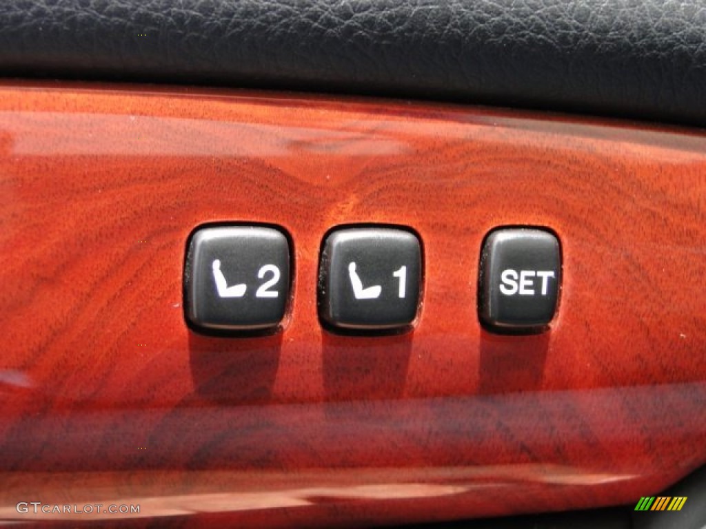 2004 Lexus SC 430 Controls Photo #93919343