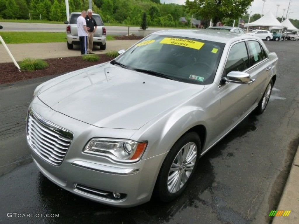 2012 300 Limited AWD - Bright Silver Metallic / Black photo #4