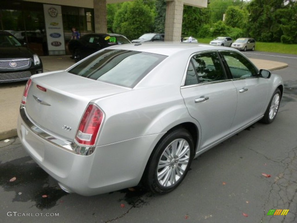2012 300 Limited AWD - Bright Silver Metallic / Black photo #8
