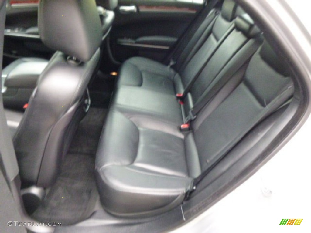 2012 300 Limited AWD - Bright Silver Metallic / Black photo #12