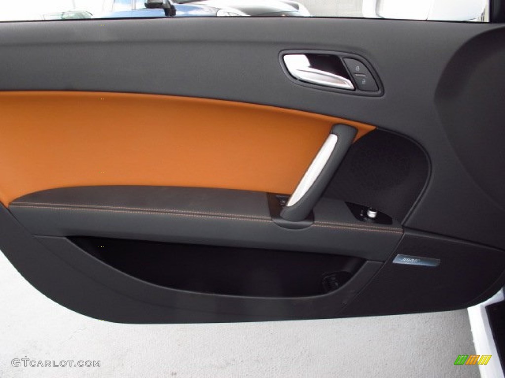 2015 Audi TT 2.0T quattro Roadster S Madras Brown Baseball-optic Leather Door Panel Photo #93920591