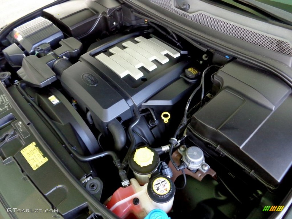 2005 Land Rover LR3 V8 HSE Engine Photos