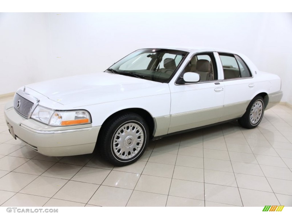 2004 Grand Marquis GS - Gold Ash Metallic / Medium Parchment photo #3