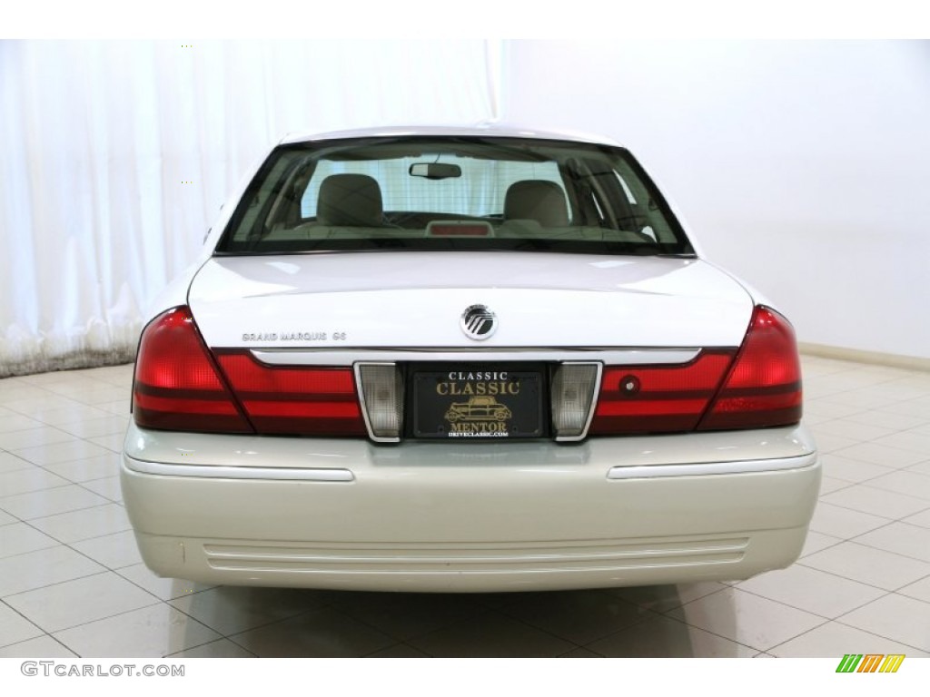 2004 Grand Marquis GS - Gold Ash Metallic / Medium Parchment photo #20