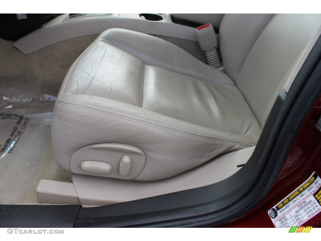 2005 CTS Sedan - Red Line / Light Neutral photo #16