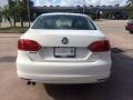Candy White - Jetta SE Sedan Photo No. 4