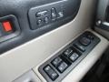 2004 Hummer H2 SUV Controls