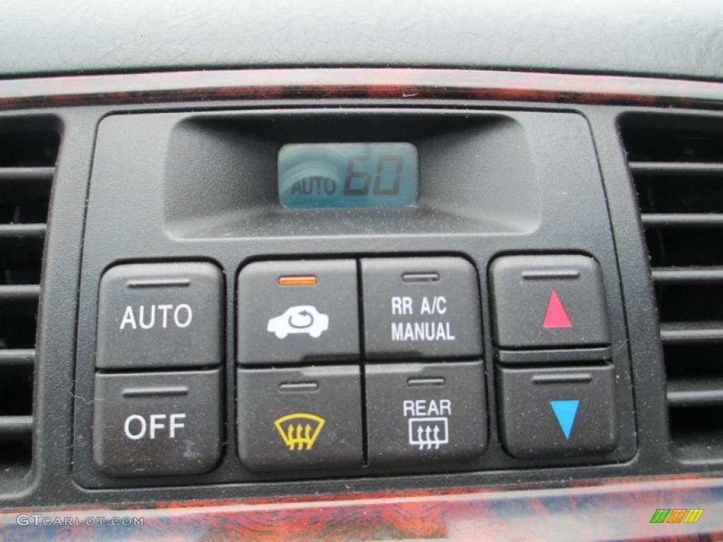 2002 MDX  - Starlight Silver Metallic / Ebony photo #17